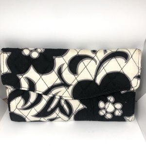 Vera Bradley quilted fabric wallet